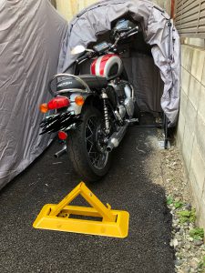 バイク盗難防止ストッパー設置例